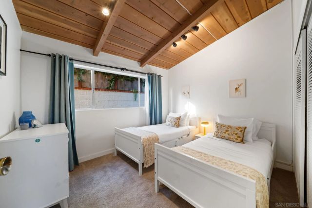 5643 Linda Rosa Ave, La Jolla, CA 92037
