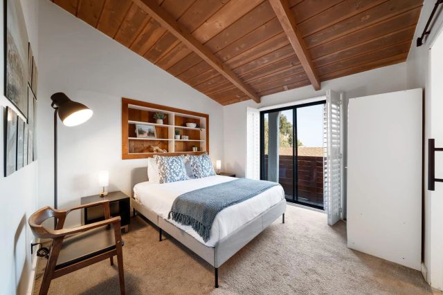 5643 Linda Rosa Ave, La Jolla, CA 92037