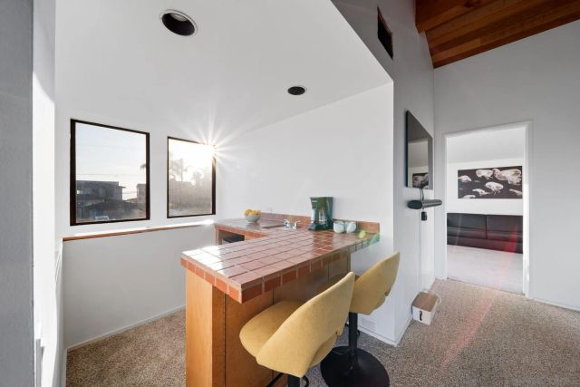 5643 Linda Rosa Ave, La Jolla, CA 92037