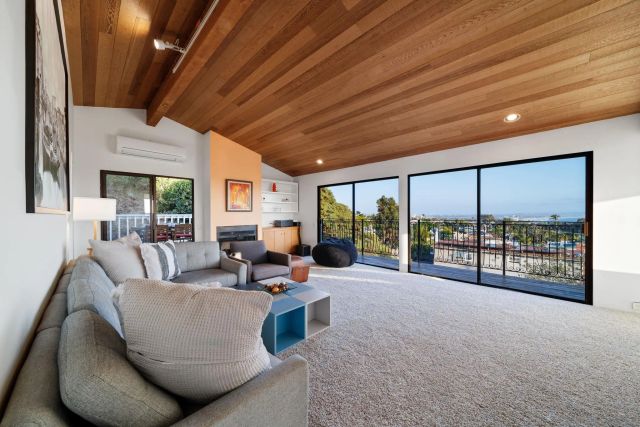 5643 Linda Rosa Ave, La Jolla, CA 92037