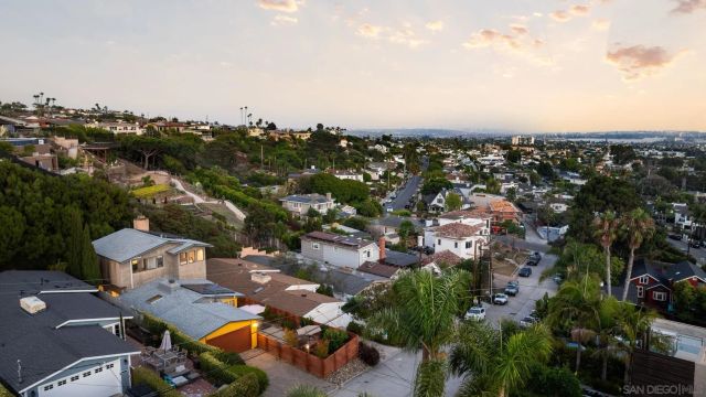 5643 Linda Rosa Ave, La Jolla, CA 92037