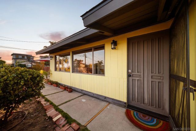 5643 Linda Rosa Ave, La Jolla, CA 92037