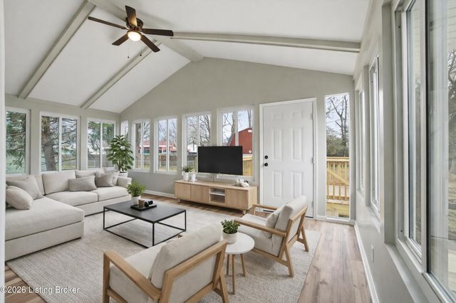 7121 Gageland Rd, Louisville, KY 40258