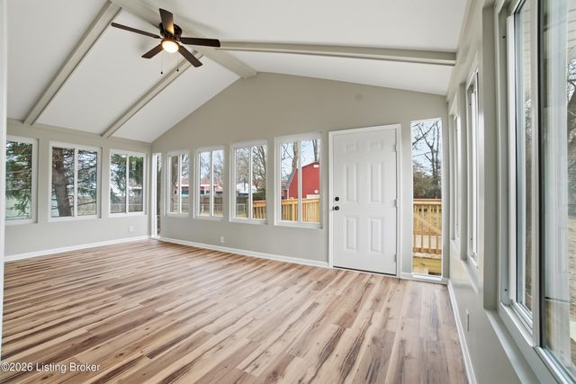 7121 Gageland Rd, Louisville, KY 40258