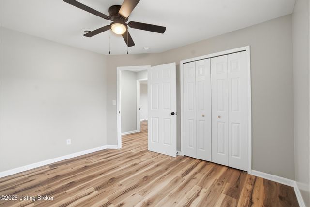 7121 Gageland Rd, Louisville, KY 40258