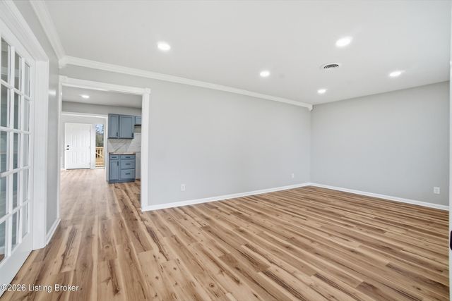 7121 Gageland Rd, Louisville, KY 40258