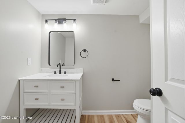 7121 Gageland Rd, Louisville, KY 40258