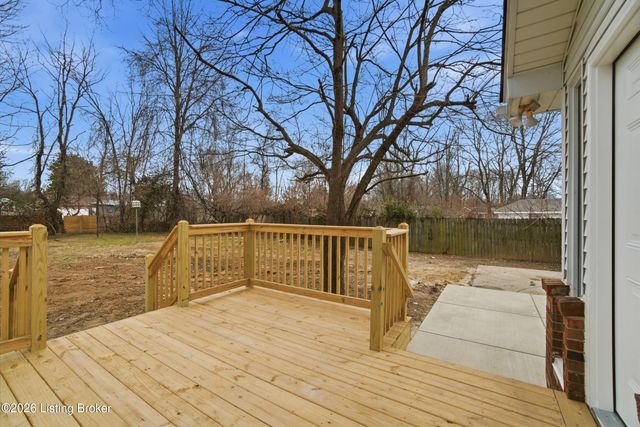 7121 Gageland Rd, Louisville, KY 40258