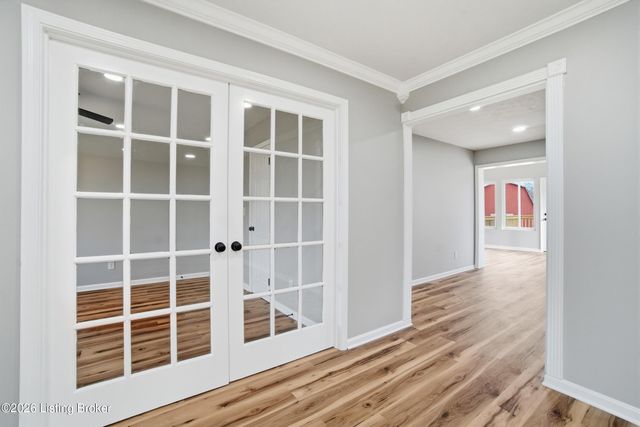 7121 Gageland Rd, Louisville, KY 40258