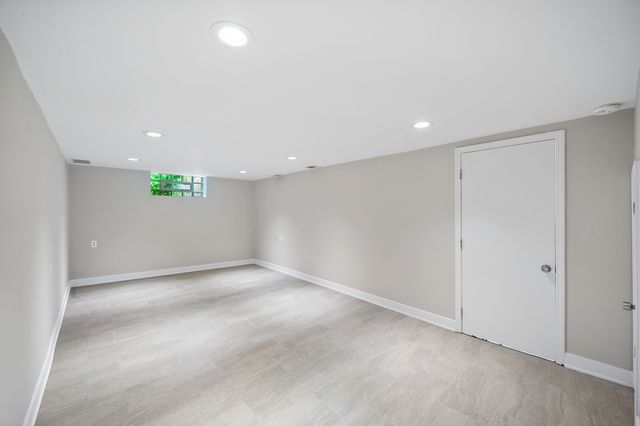 6711 N Monticello Avenue, Lincolnwood, IL 60712