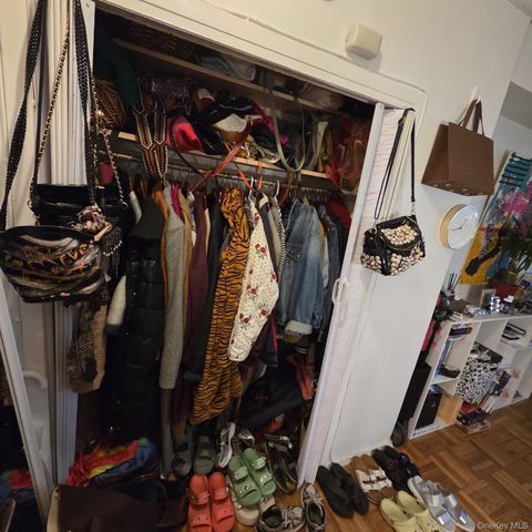 6 Fordham Hill Oval 8H, Bronx, NY 10468