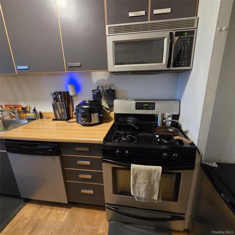 6 Fordham Hill Oval 8H, Bronx, NY 10468