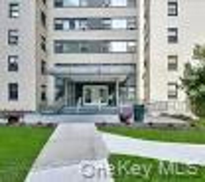 6 Fordham Hill Oval 8H, Bronx, NY 10468 — photo 5