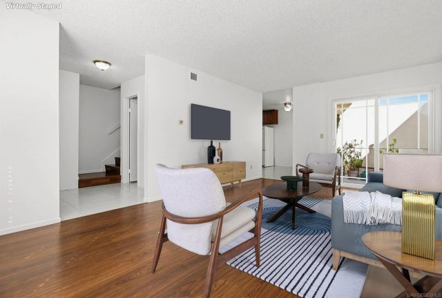 5517 Caminito Katerina, San Diego, CA 92111