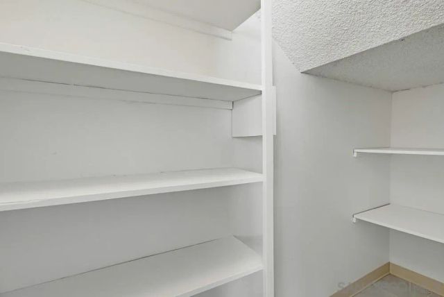 5517 Caminito Katerina, San Diego, CA 92111