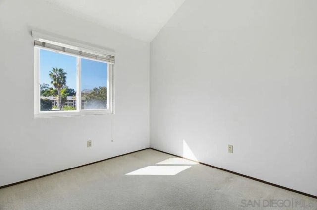 5517 Caminito Katerina, San Diego, CA 92111