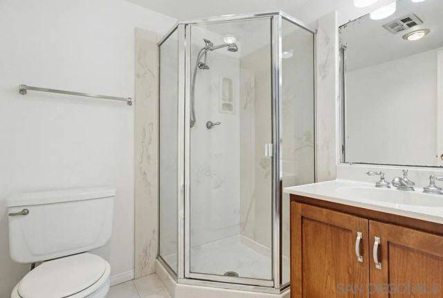 5517 Caminito Katerina, San Diego, CA 92111