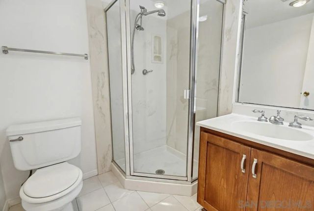 5517 Caminito Katerina, San Diego, CA 92111