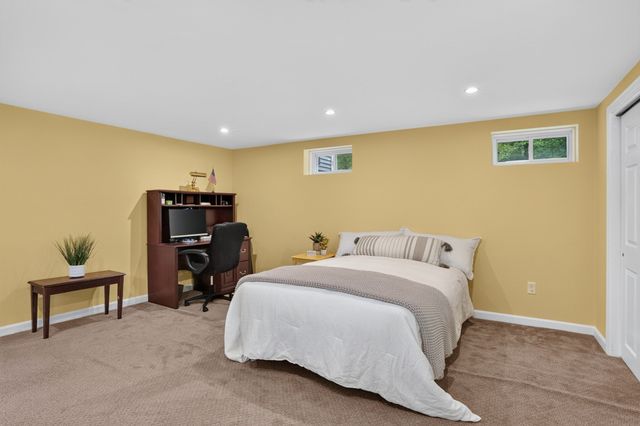 31 Coffee Street, Medway, MA 02053
