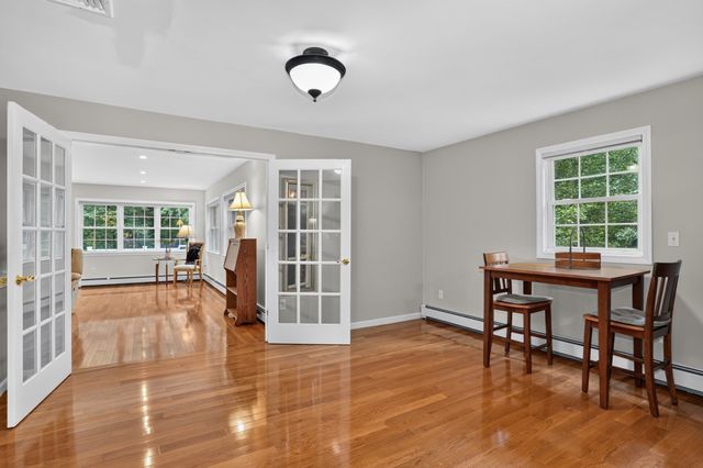 31 Coffee Street, Medway, MA 02053