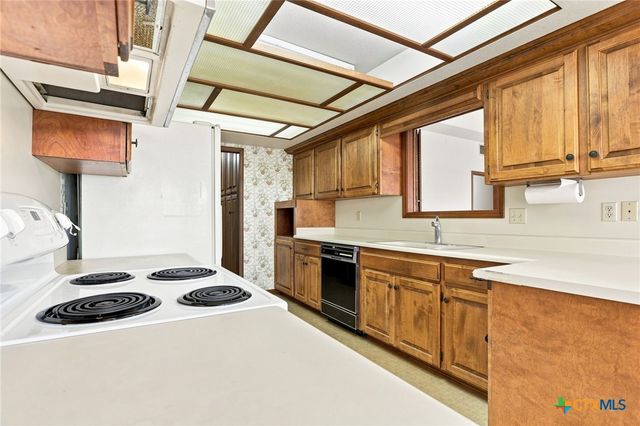 5691 Circle Oak Drive, Bulverde, TX 78163