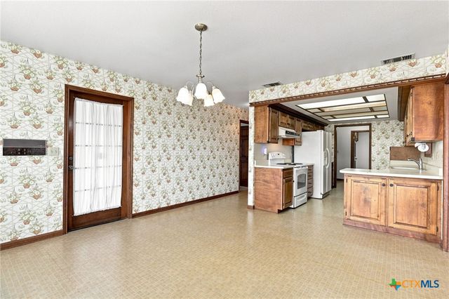 5691 Circle Oak Drive, Bulverde, TX 78163