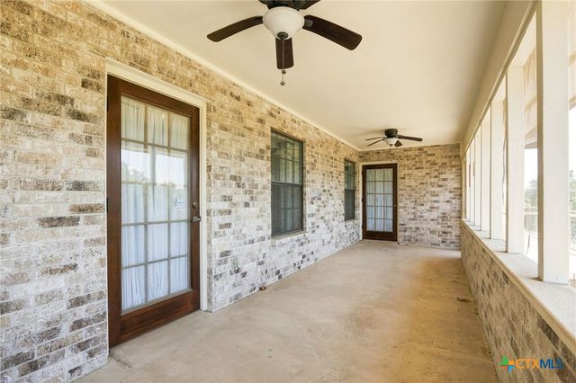 5691 Circle Oak Drive, Bulverde, TX 78163
