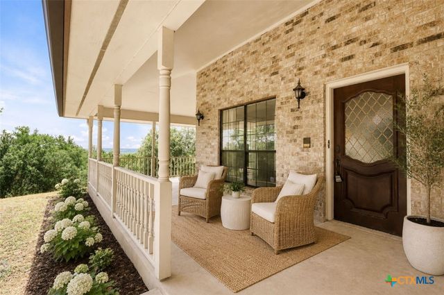 5691 Circle Oak Drive, Bulverde, TX 78163