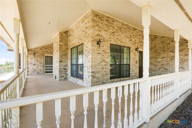 5691 Circle Oak Drive, Bulverde, TX 78163