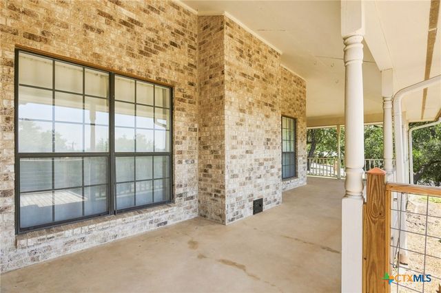 5691 Circle Oak Drive, Bulverde, TX 78163