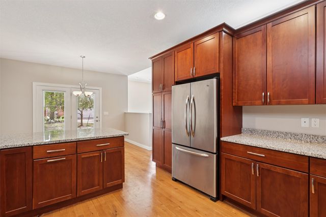 1927 NW 126th Street, Clive, IA 50325