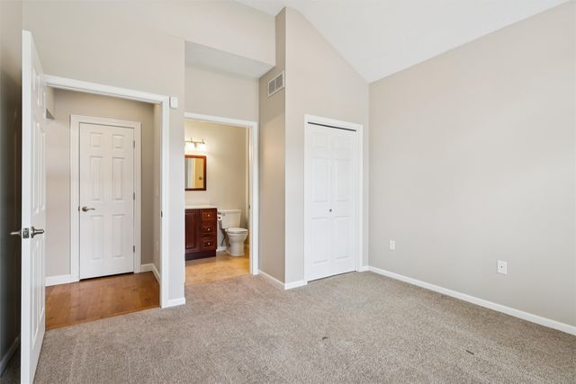 1927 NW 126th Street, Clive, IA 50325