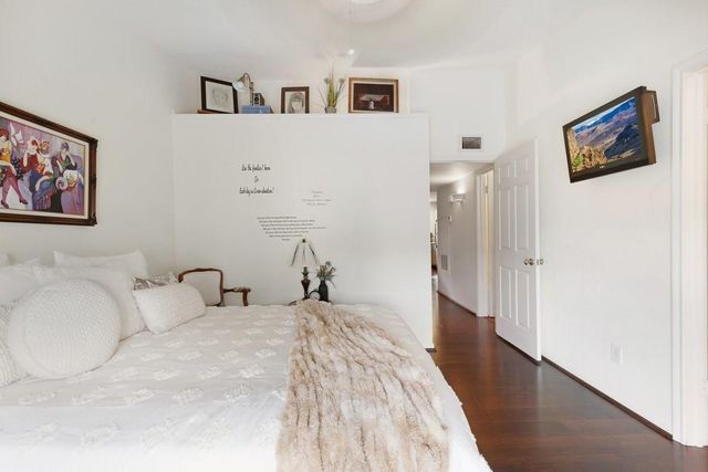 2323 Fairwind Drive 858, Houston, TX 77062