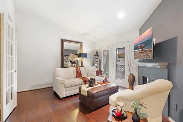 2323 Fairwind Drive 858, Houston, TX 77062