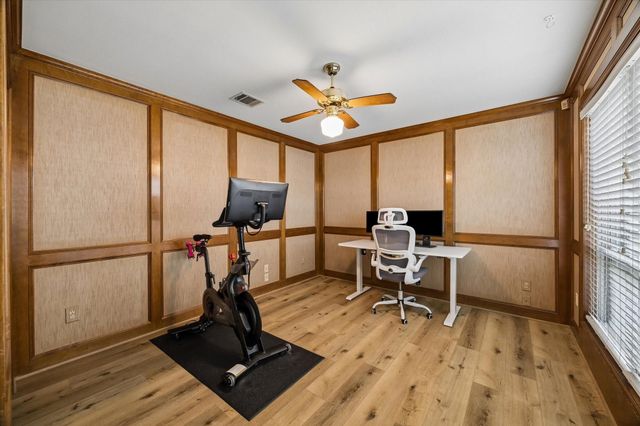 12107 Burgoyne Drive, Houston, TX 77077