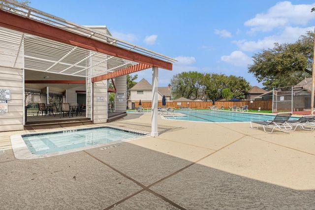 12107 Burgoyne Drive, Houston, TX 77077