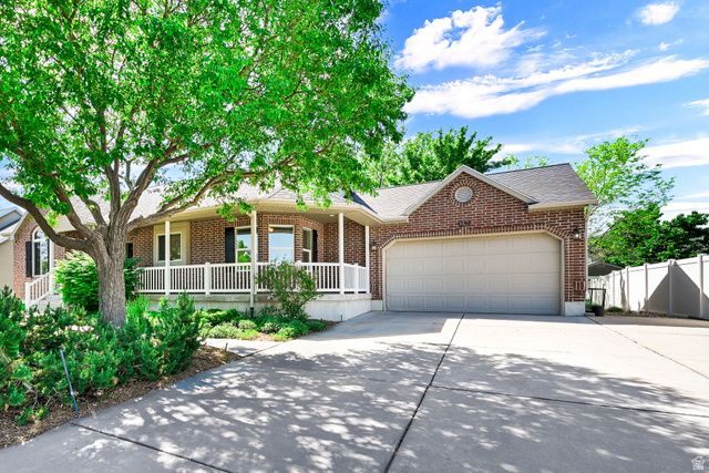 1397 W 2275 S, Syracuse, UT 84075
