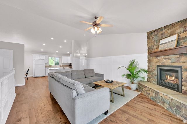 1397 W 2275 S, Syracuse, UT 84075