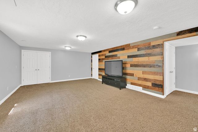 1397 W 2275 S, Syracuse, UT 84075