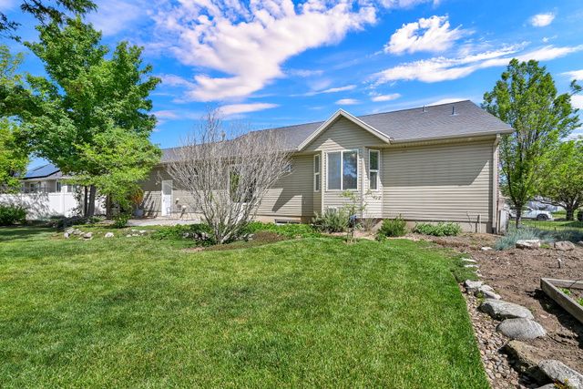 1397 W 2275 S, Syracuse, UT 84075