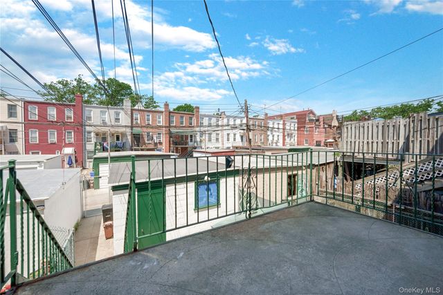 1934 E 29th Street HSE, Brooklyn, NY 11229