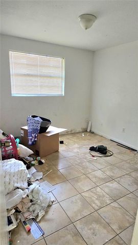 5202 N 45TH STREET, Tampa, FL 33610