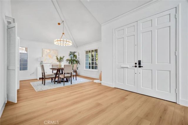 3545 Locust Avenue, Long Beach, CA 90807