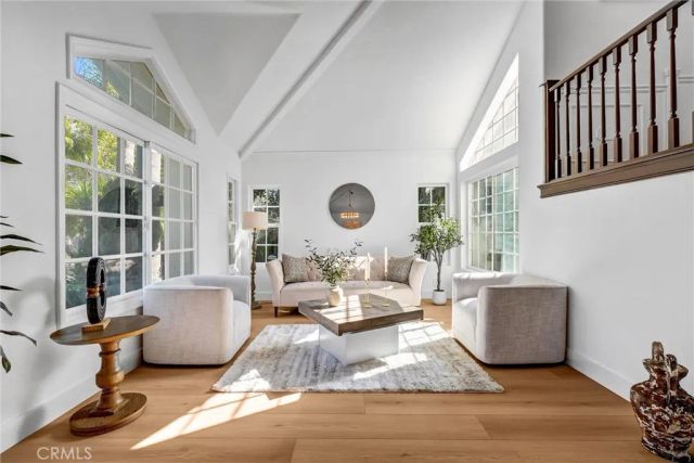 3545 Locust Avenue, Long Beach, CA 90807