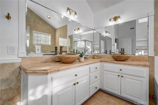 3545 Locust Avenue, Long Beach, CA 90807