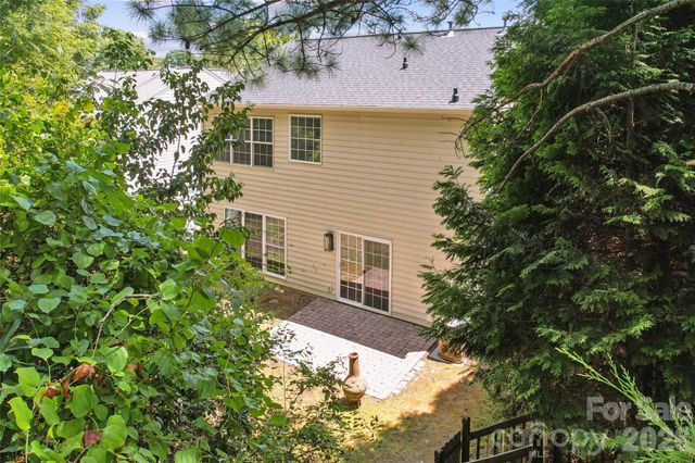 15114 Edindale Drive, Charlotte, NC 28277