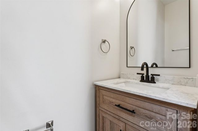 15114 Edindale Drive, Charlotte, NC 28277