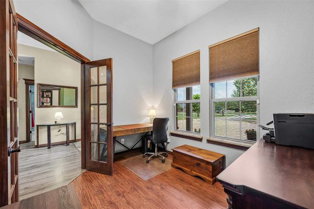 282 NE Road Runner Dr, Fletcher, OK 73541
