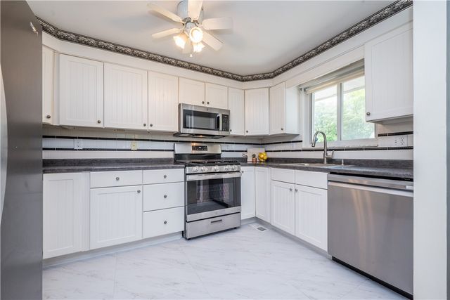 1565 Cathell Road, Baldwin Boro, PA 15236