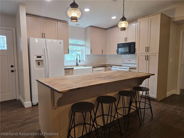 1155 WESTERN Boulevard, Lake Placid, FL 33852